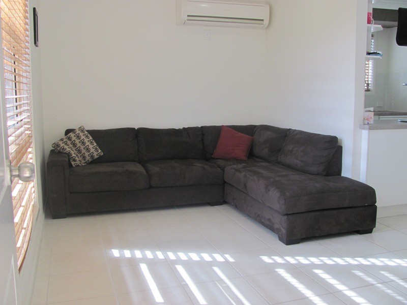 276 J Hickey Avenue, Clinton QLD 4680