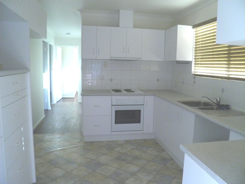 21 Railway Terrace, Boyne Valley QLD 4680