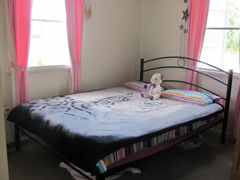 8 DEGALGIL STREET, NAGOORIN, Boyne Valley QLD 4680
