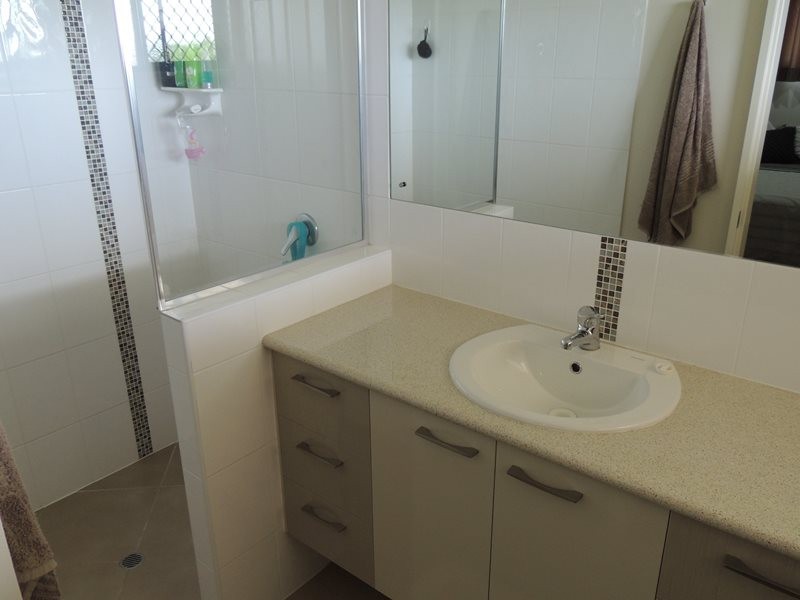 6 Greenhills Court, Calliope QLD 4680