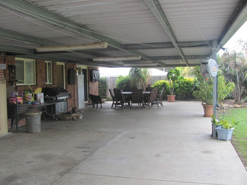 276 J Hickey Avenue, Clinton QLD 4680