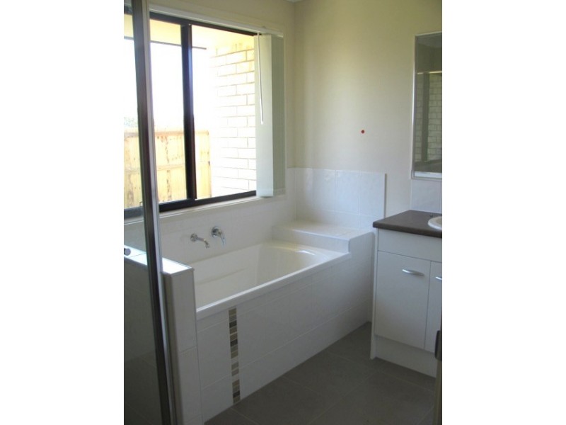14 CANAL, Calliope QLD 4680