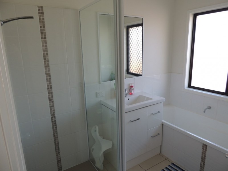 18 Central Avenue, Calliope QLD 4680