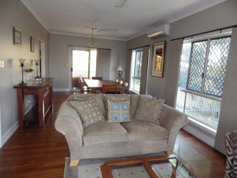 11 Caledeon Street, Tannum Sands QLD 4680