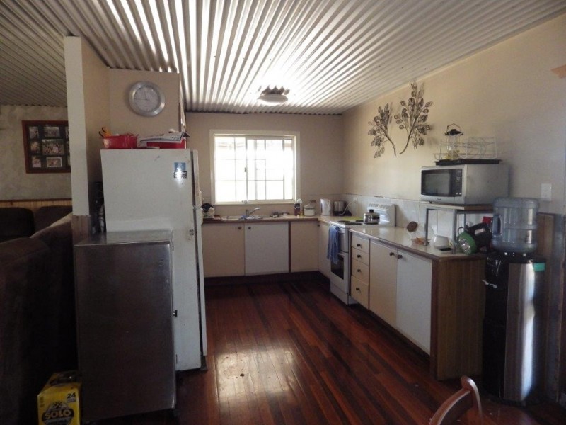 43312 Bruce Highway, Miriam Vale QLD 4677