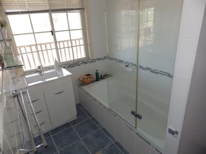 43312 Bruce Highway, Miriam Vale QLD 4677