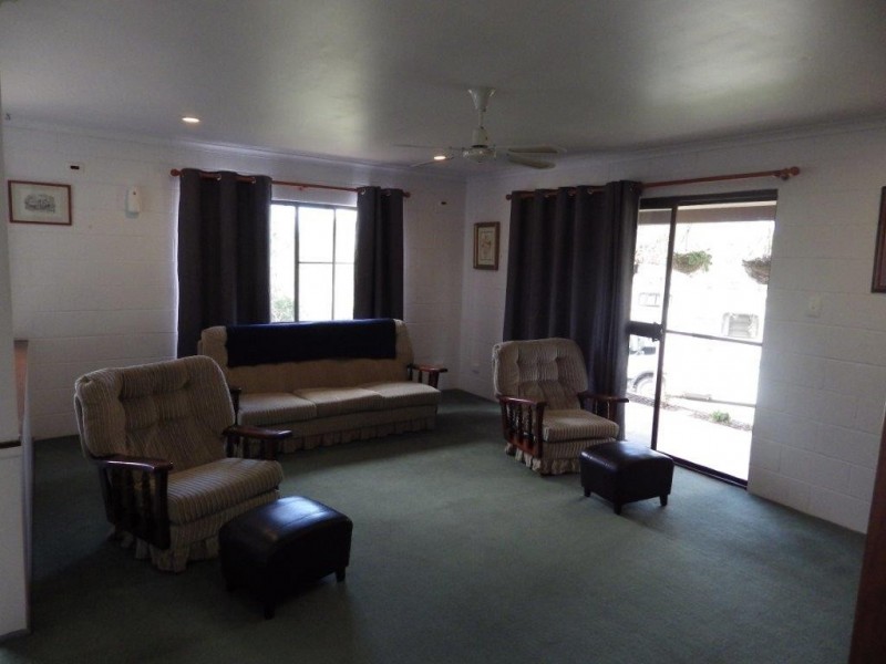 6 Jordana Court, Wurdong Heights QLD 4680