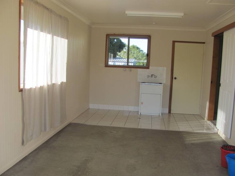 3 Ballook Street, Boyne Island QLD 4680