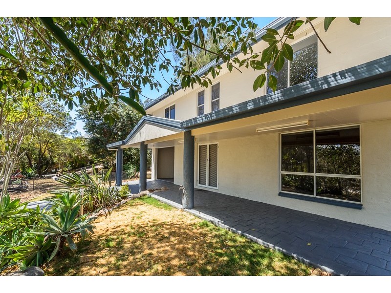 35 Allunga Drive, Glen Eden QLD 4680