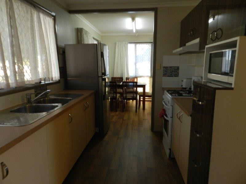 10 Ryalls Street, Barney Point QLD 4680