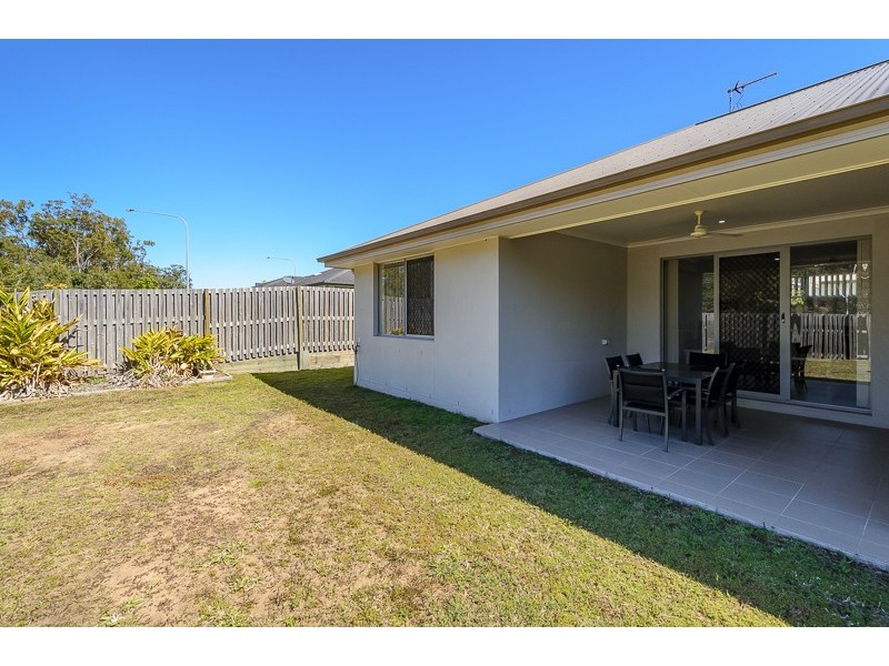 1 Thornbill Street, New Auckland QLD 4680