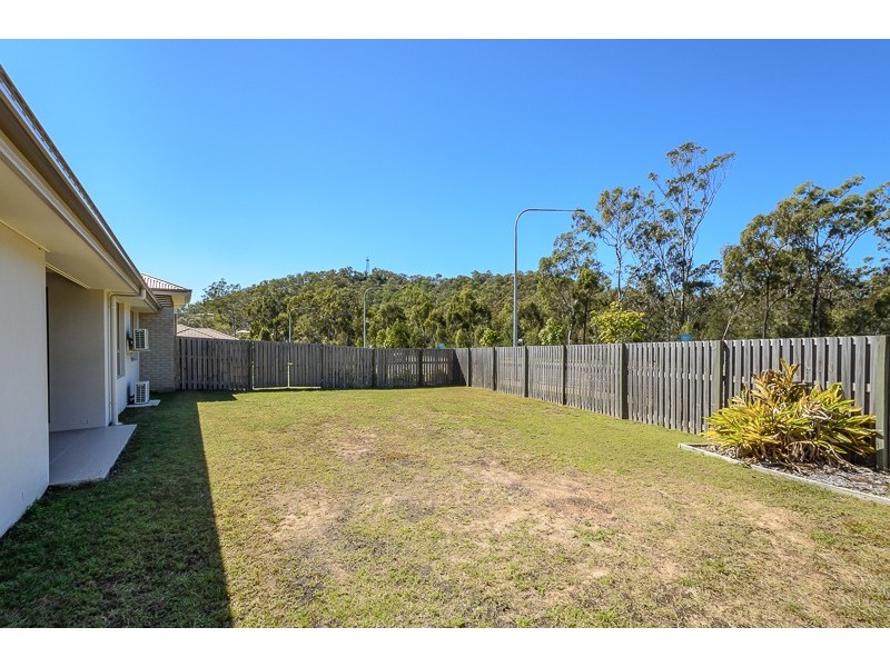 1 Thornbill Street, New Auckland QLD 4680