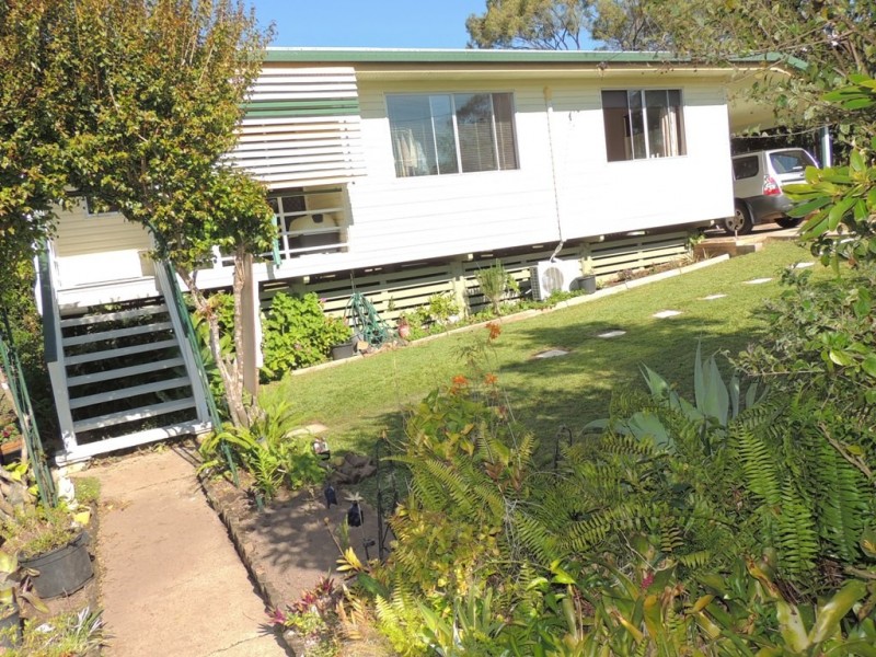 8 MARLIN STREET, Toolooa QLD 4680