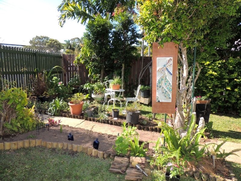 8 MARLIN STREET, Toolooa QLD 4680