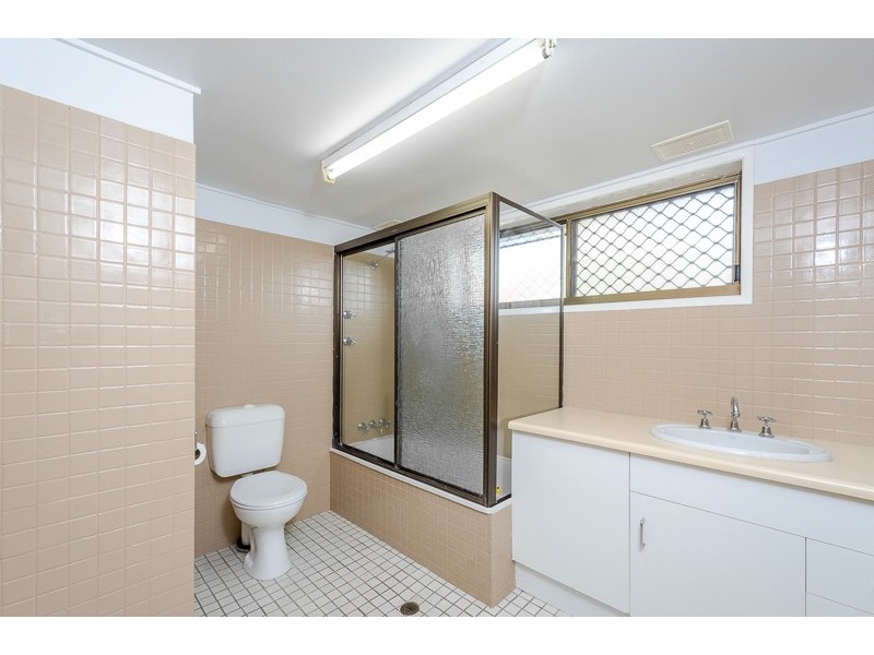 24-7 Kent Street, West Gladstone QLD 4680