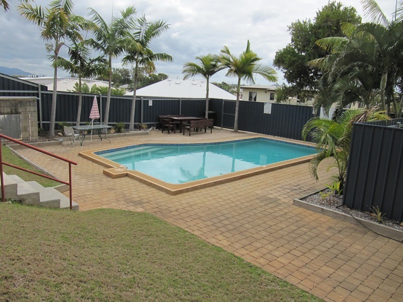 24-7 Kent Street, West Gladstone QLD 4680