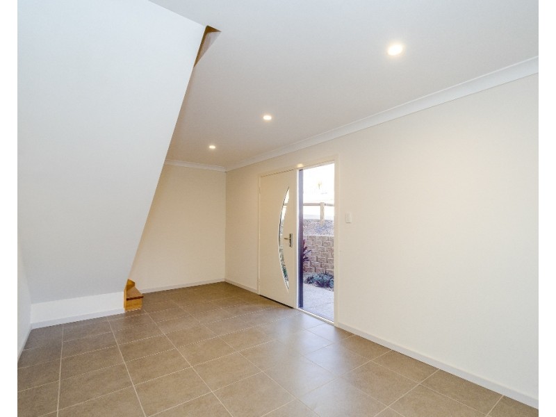 3A and 3B Tryon Street, Clinton QLD 4680