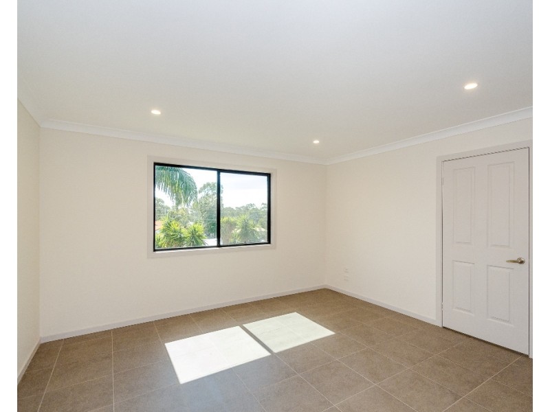 3A and 3B Tryon Street, Clinton QLD 4680