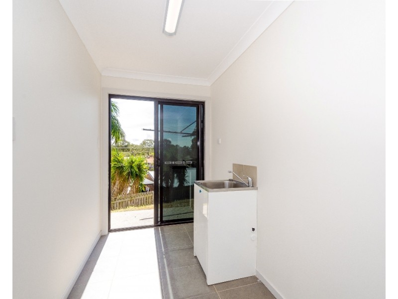 3A and 3B Tryon Street, Clinton QLD 4680