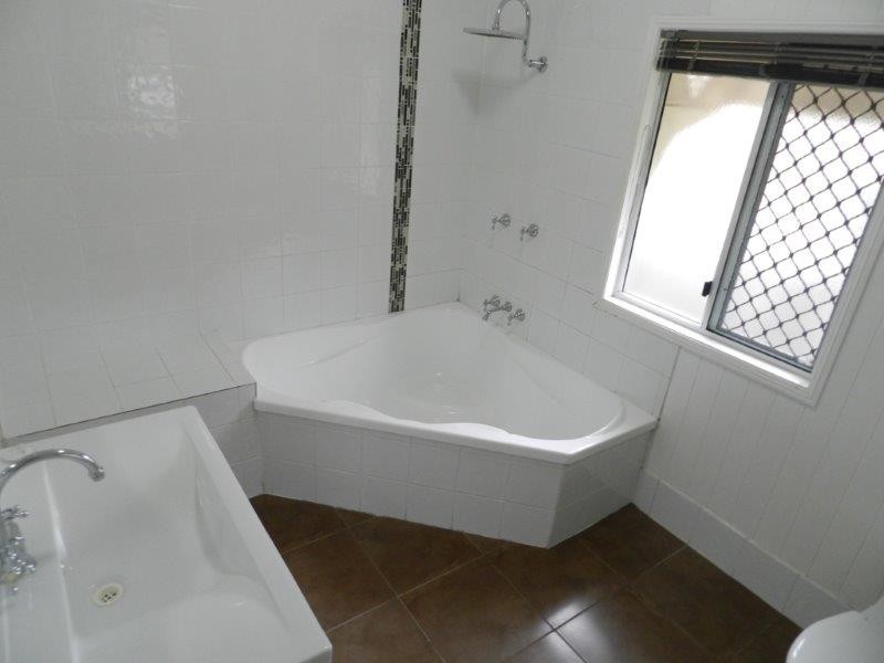 49 Toolooa, South Gladstone QLD 4680