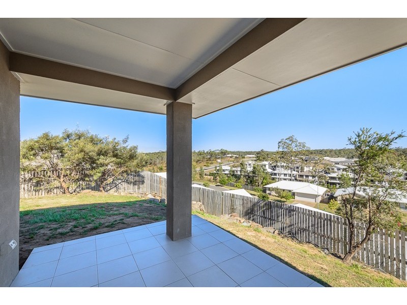72 Victoria Avenue, Glen Eden QLD 4680