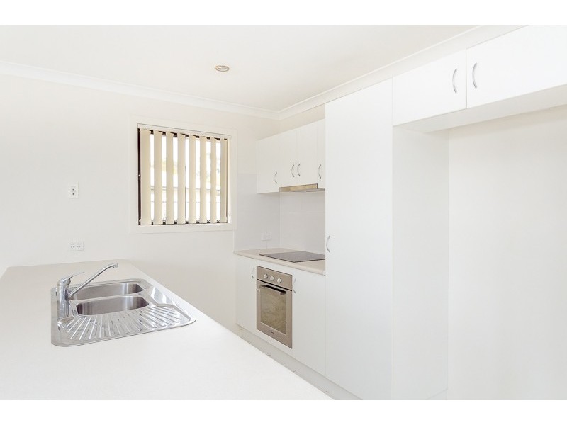 72 Victoria Avenue, Glen Eden QLD 4680