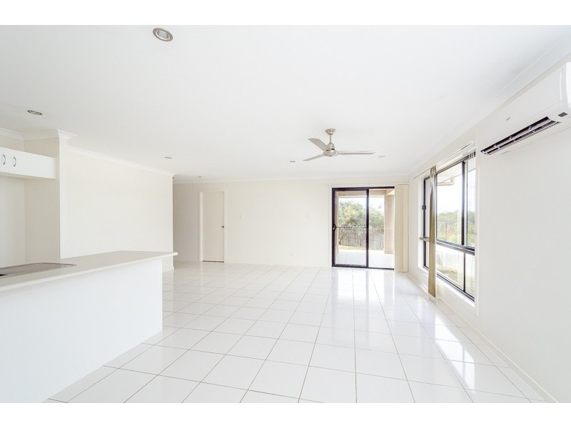 72 Victoria Avenue, Glen Eden QLD 4680