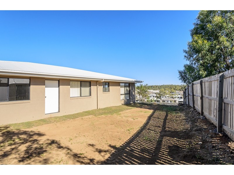 72 Victoria Avenue, Glen Eden QLD 4680
