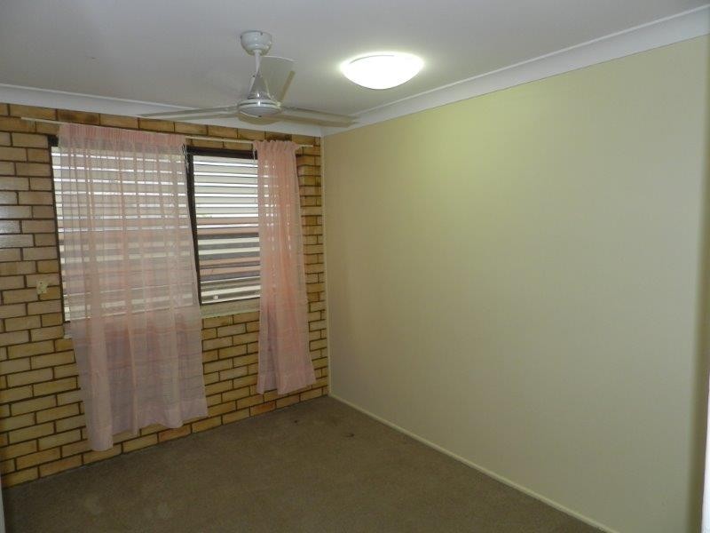 12 Aerodrome Rd, Clinton QLD 4680