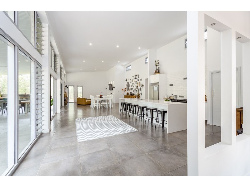 69 Chamberlain Road, Beecher QLD 4680