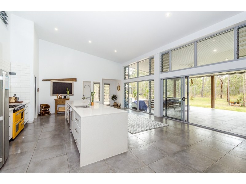 69 Chamberlain Road, Beecher QLD 4680