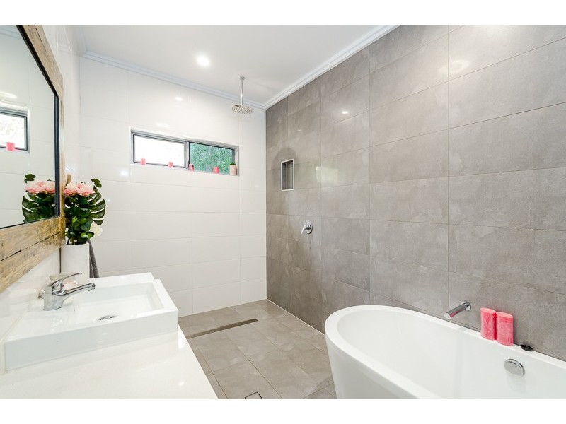 69 Chamberlain Road, Beecher QLD 4680