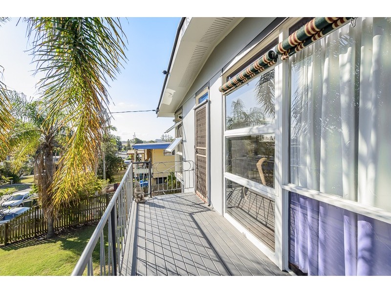 26 Wilson Street, New Auckland QLD 4680