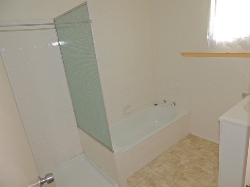 11 MARS CRESCENT, Telina QLD 4680