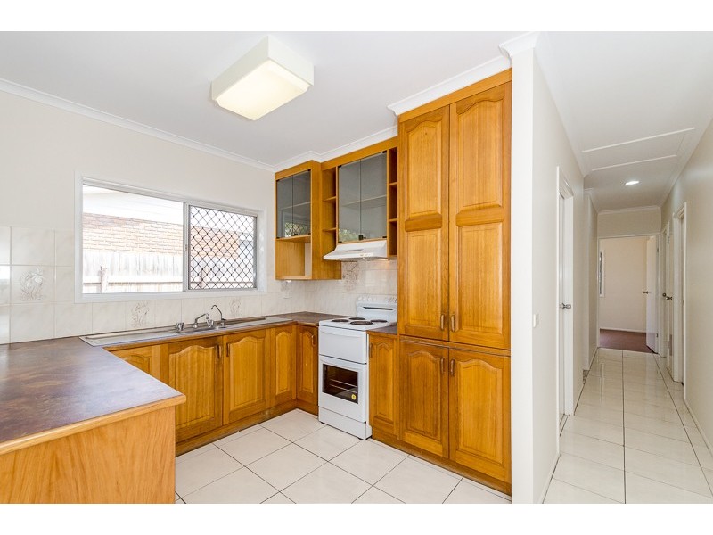 4 WARD CLOSE, South Gladstone QLD 4680