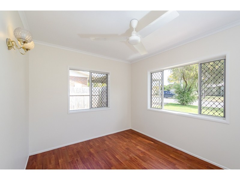 4 WARD CLOSE, South Gladstone QLD 4680