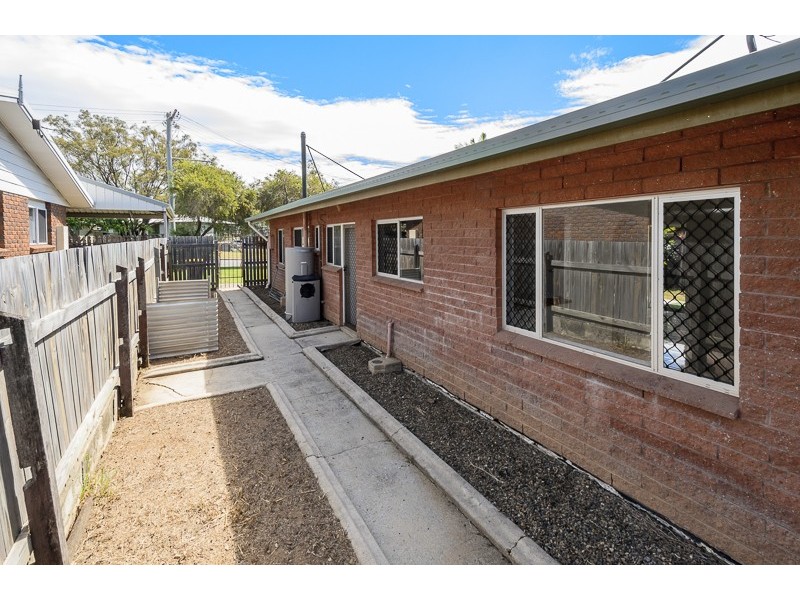 4 WARD CLOSE, South Gladstone QLD 4680