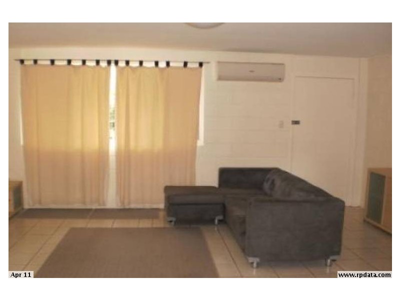 1/1 Schafer Street, Clinton QLD 4680