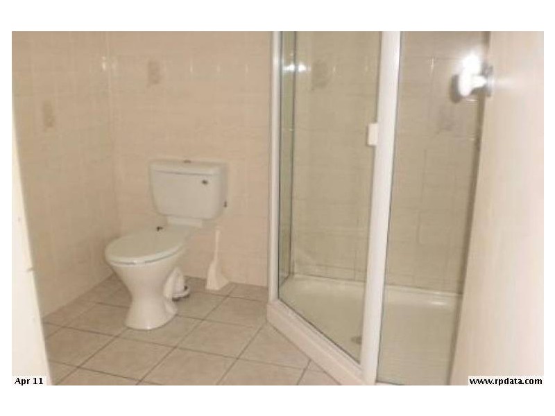 1/1 Schafer Street, Clinton QLD 4680