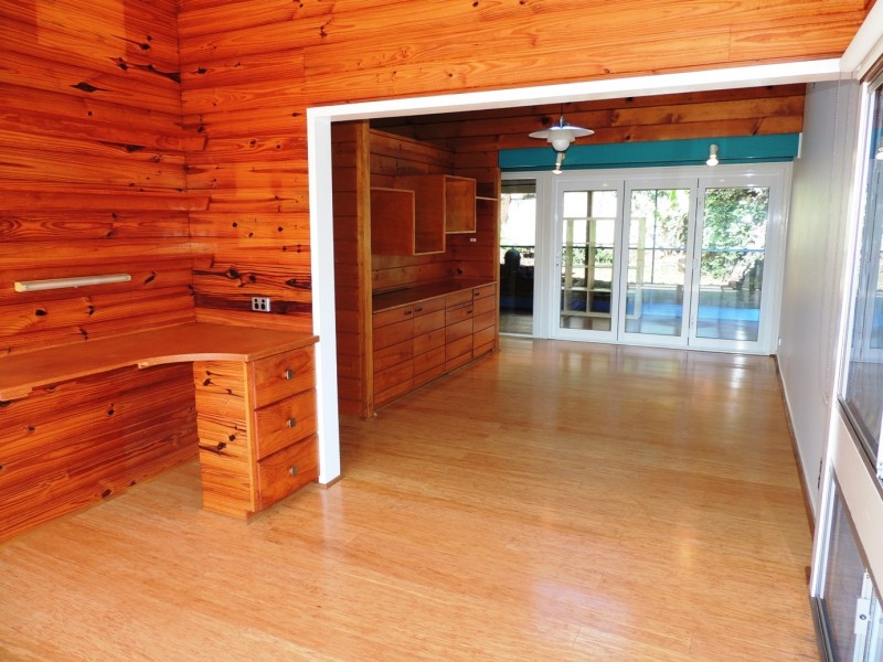 5 Boyne Crescent, West Gladstone QLD 4680