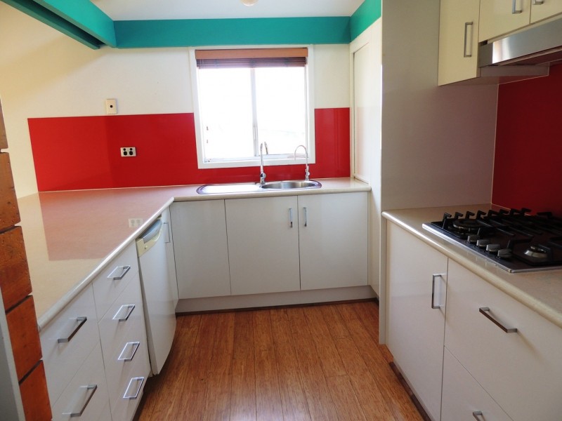 5 Boyne Crescent, West Gladstone QLD 4680