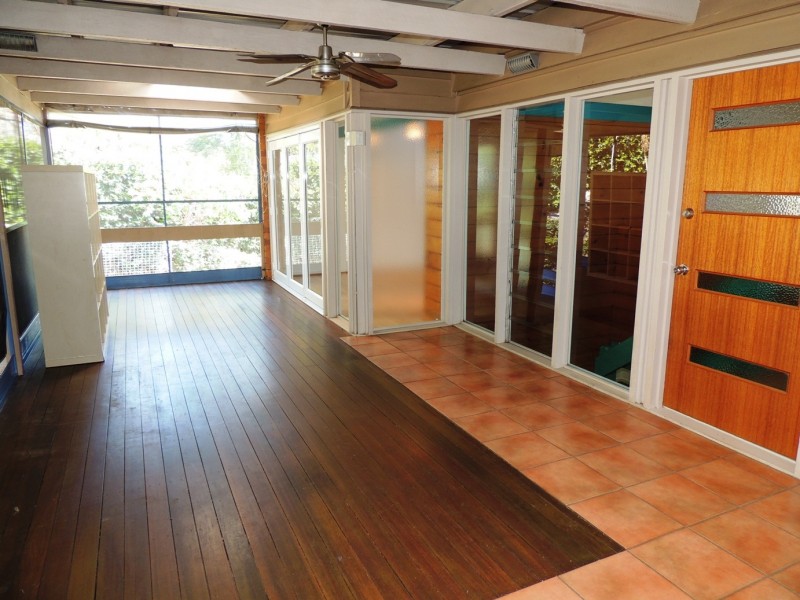 5 Boyne Crescent, West Gladstone QLD 4680