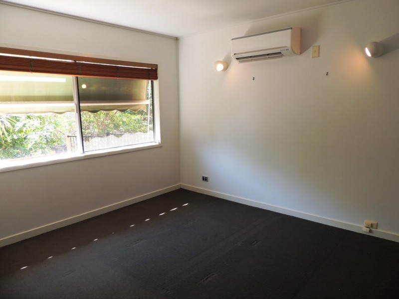 5 Boyne Crescent, West Gladstone QLD 4680