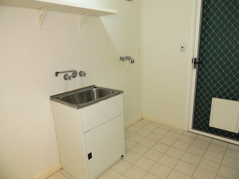 5 Boyne Crescent, West Gladstone QLD 4680