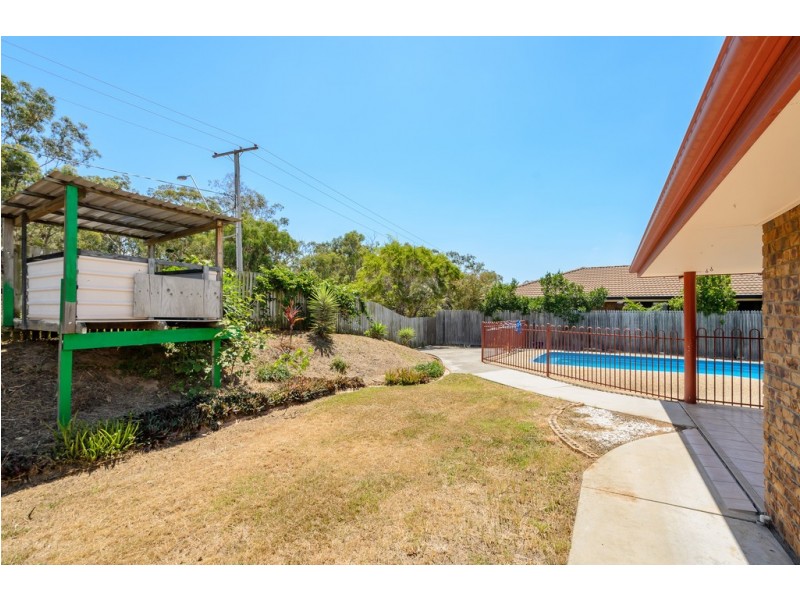 12 Dunstall Street, Clinton QLD 4680