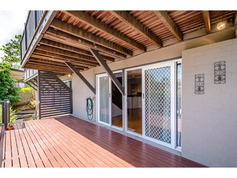 18 Rigby Crescent, West Gladstone QLD 4680