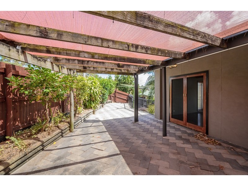 18 Rigby Crescent, West Gladstone QLD 4680