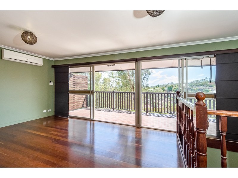 18 Rigby Crescent, West Gladstone QLD 4680