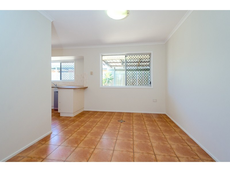 8 WITNEY STREET, Telina QLD 4680