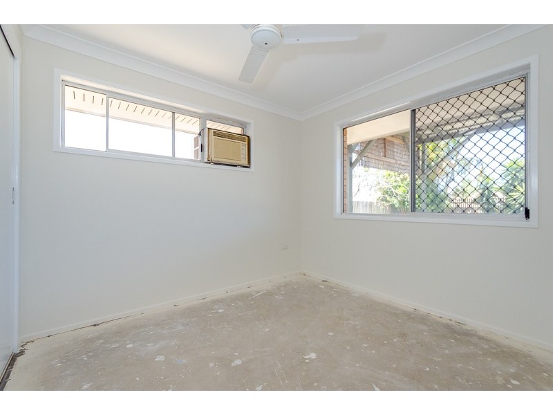 8 WITNEY STREET, Telina QLD 4680